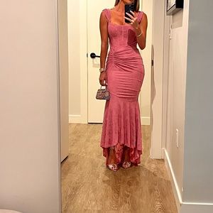 House of CB spectacular fitting dress, fits like a glove!